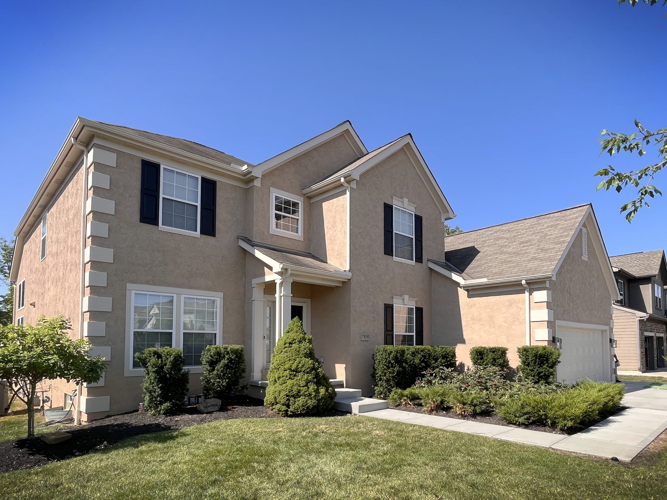 Exterior Painting example in Columbus Ohio by Moos Def LLC